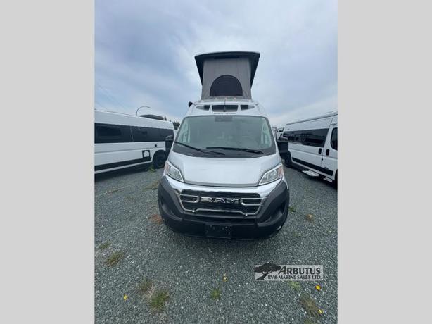 Used 2023 Roadtrek Play Slumber image 3