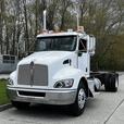 2014 Kenworth T370 PX-9 Cab and Chassis Diesel With Air Brakes thumbnail image 4