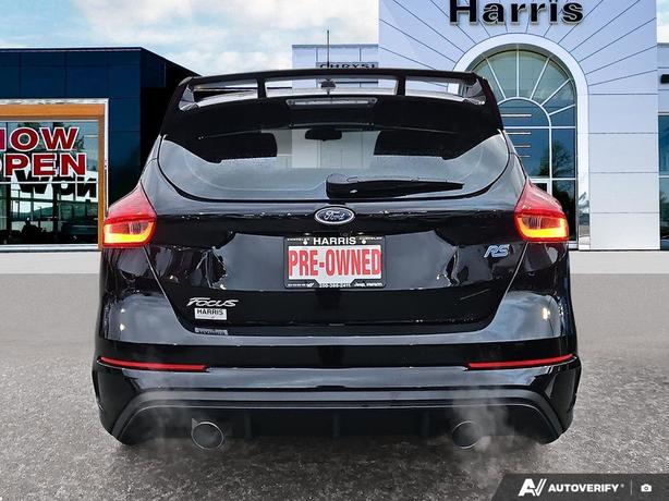 2017 Ford Focus RS | One Owner! image 5