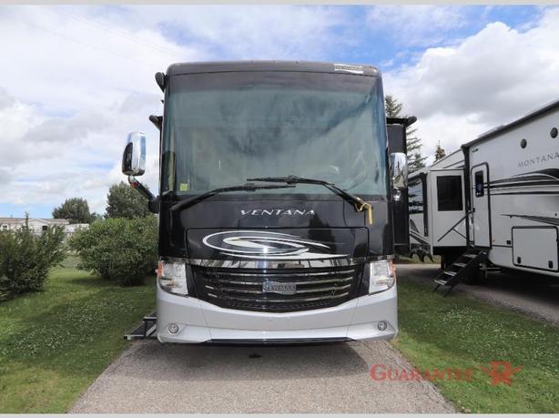 Used 2017 Newmar Ventana 4037 image 2