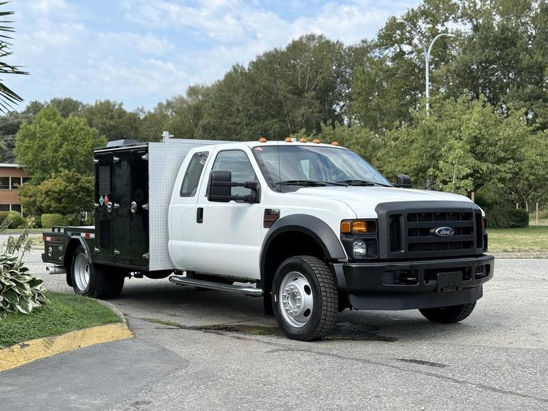 2008 Ford F-450 SD SuperCab Dually Diesel 11-Foot Flat Deck 2WD with Storage Com display photo