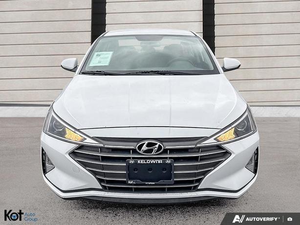 2019 Hyundai Elantra Essential ! POWER OPTIONS! LOW KMS! BLUETOOTH! image 2