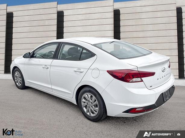 2019 Hyundai Elantra Essential ! POWER OPTIONS! LOW KMS! BLUETOOTH! image 4