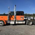 2009 Peterbilt 389 Highway Truck With Air Brakes Cummins Diesel (Needs Work) thumbnail image 2