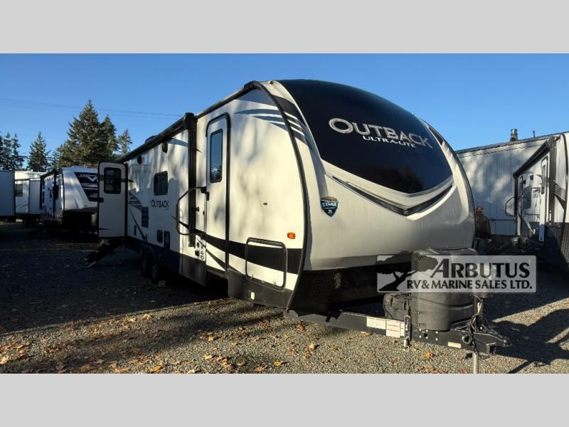Used 2021 Keystone RV Outback 299URL display photo