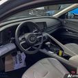 2022 Hyundai Elantra Ultimate LEATHER SEATS! NAVIGATION! SUNROOF! HEATED SEATS!  thumbnail image 6