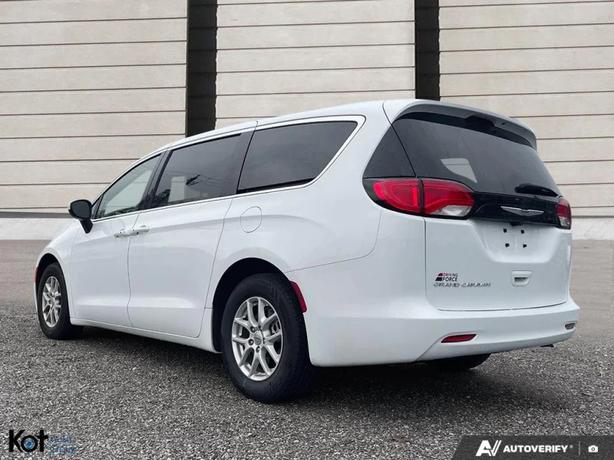 2023 CHRYSLER GRAND CARAVAN image 4