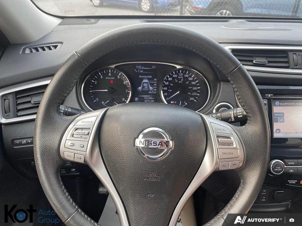 2015 Nissan Rogue SL NAVIGATION! HEATED SEATS! BLUETOOTH! image 7