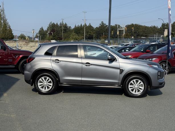 2021 Mitsubishi RVR ES - Android Auto/Apple CarPlay & Heated Seats image 5