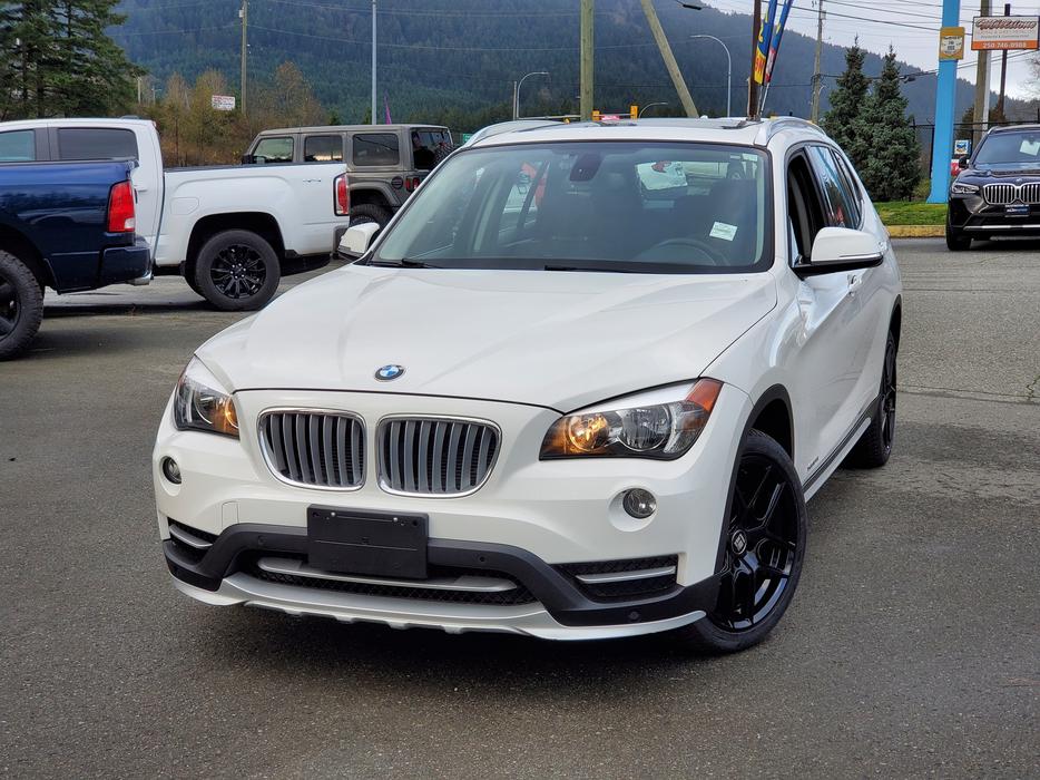 2015 BMW X1 xDrive 28i - Heated Seats, Nav display photo