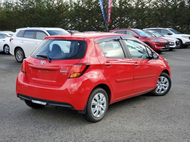 2017 Toyota Yaris SE - One Owner, No Accidents, Local BC Only image 6