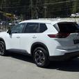 2024 Nissan Rogue SV AWD - Front Dual Zone A/C & Power Moonroof thumbnail image 8