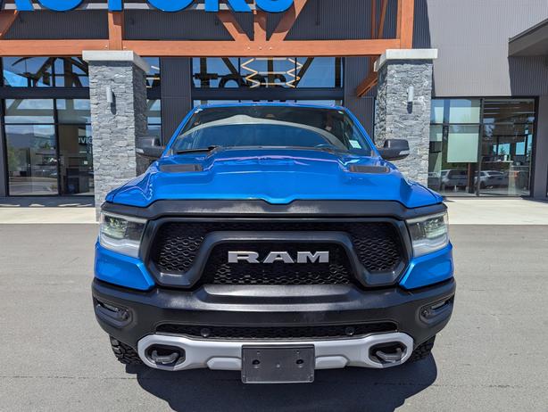 2022 Ram 1500 Rebel - 5.7L V8, Crew Cab, Short Bed, 4x4 image 3