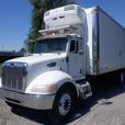 2008 Peterbilt 335 22 Foot Cube Van Reefer Air Brakes Diesel thumbnail image 2