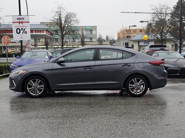 2017 Hyundai Elantra image 8