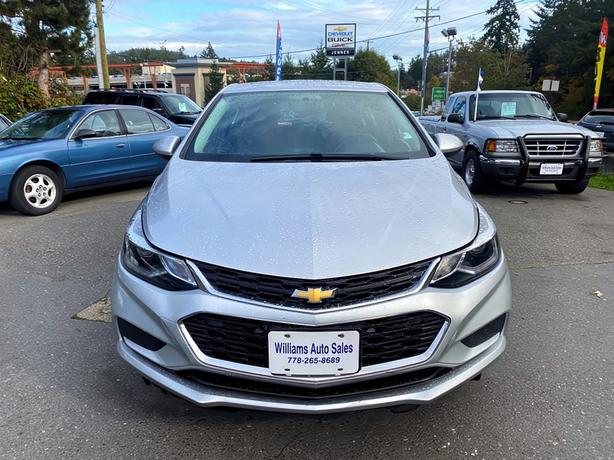 2018 Chevrolet  Cruze Best Priced 2018 LT 6 Speed Wagon image 2