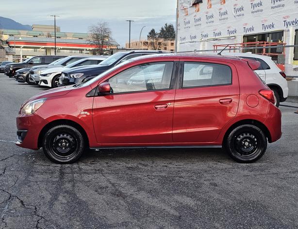 2018 Mitsubishi Mirage ES CVT image 8