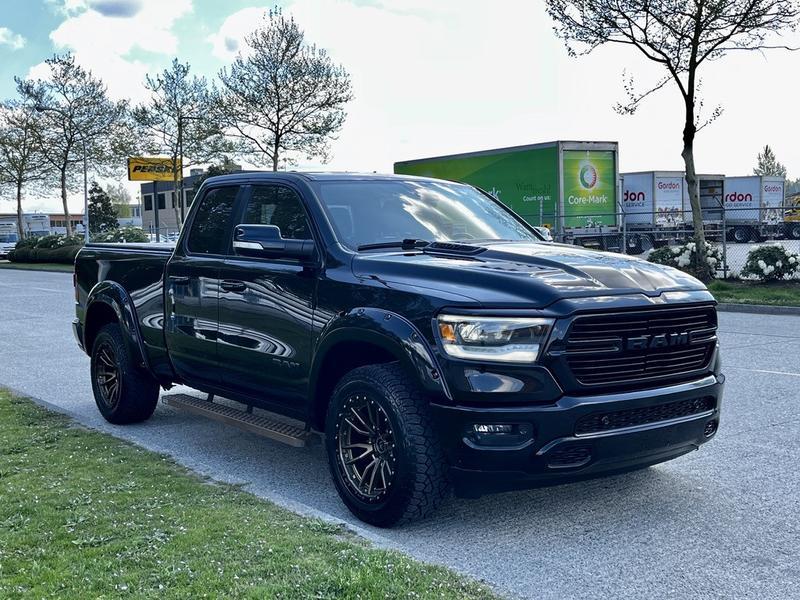 2019 RAM 1500 Sport Quad Cab 4WD display photo