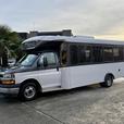 2019 Chevrolet Express 4500 22-Passenger Bus with Wheelchair Ramp thumbnail image 5