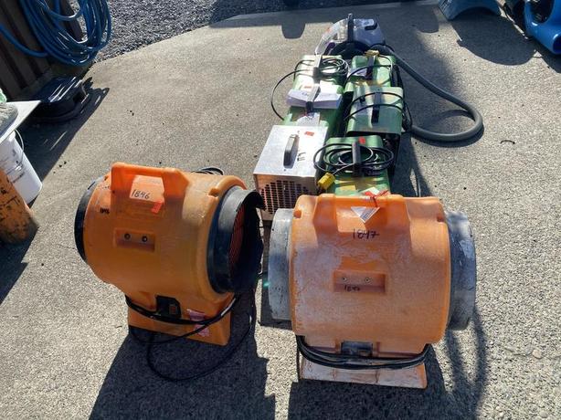 2015 32 Piece Restoration Lot dehumidifiers blowers heaters restoration package image 5