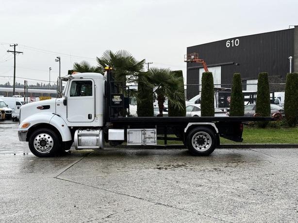 2020 Peterbilt 330 16-Foot Flat Deck Roll-Off Hook Truck image 6