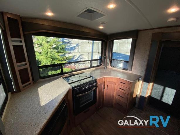 Used 2024 Outdoors RV Timber Ridge Mountain Series 26KVS image 5