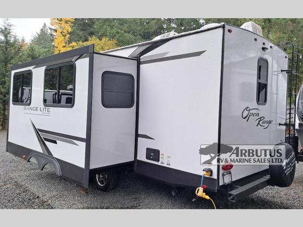 Used 2022 Highland Ridge RV Range Lite RL252RB image 3