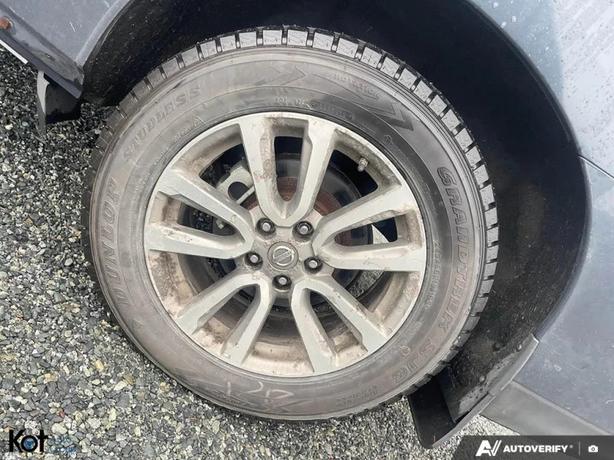 2016 NISSAN PATHFINDER image 6