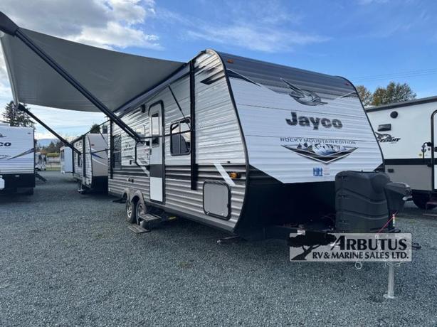 Used 2022 Jayco Jay Flight SLX Western Edition 212QBW image 1