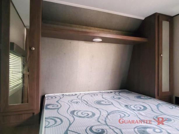 Used 2019 Keystone RV Hideout 24BHSWE image 8