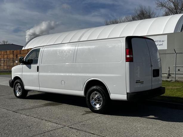 2015 Chevrolet Express 2500 Cargo Van Extended with Rear Shelving image 7
