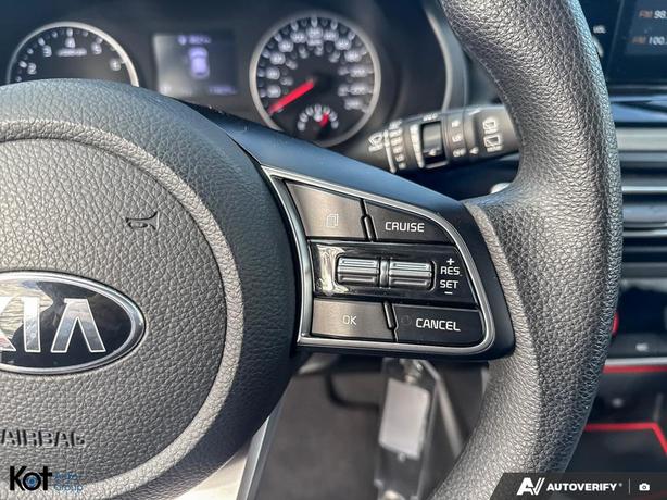 2021 Kia Seltos LX ! BACKUP CAMERA! FORWARD COLLISION! NO ACCIDENT! APPLE CARPLA image 8