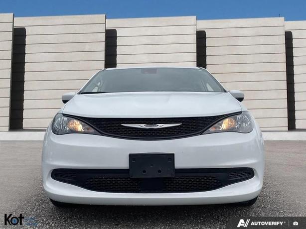 2023 CHRYSLER GRAND CARAVAN image 2