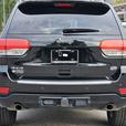 2018 Jeep Grand Cherokee Overland - Leather, Ventilated Seats, Sunroof thumbnail image 6