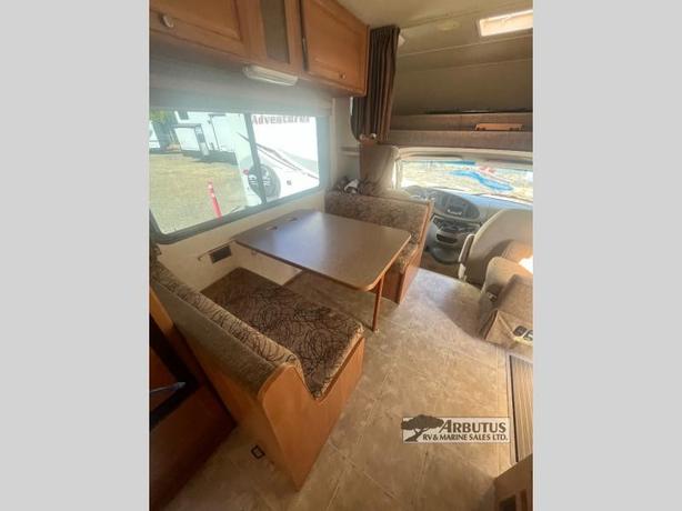 Used 2008 Winnebago Access 24V image 5