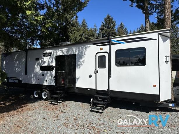 Used 2021 Forest River RV Villa 4002Q image 3