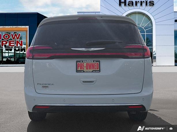 2024 Chrysler Pacifica Touring-L FWD | Remote Start | Backup Camera | Adaptive C image 5