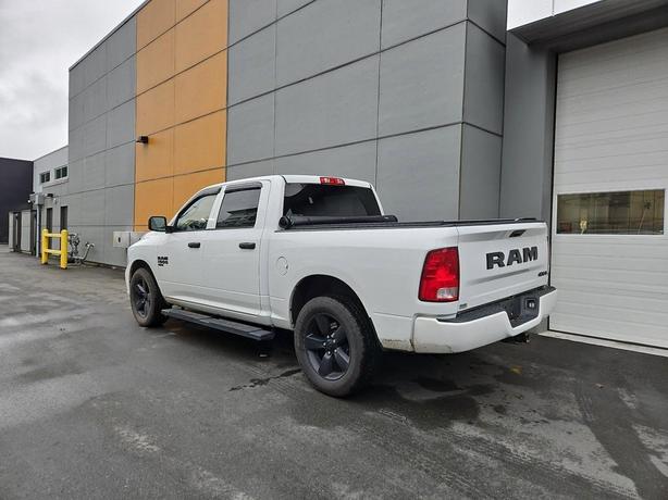 2023 RAM 1500 Classic Express 4x4 Crew Cab 5'7 Box | No Reported Accidents | Low image 4