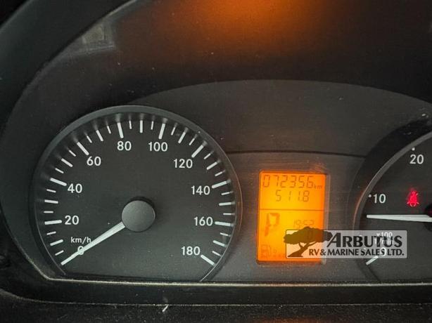 Used 2014 Pleasure-Way Playeau XLMB image 3