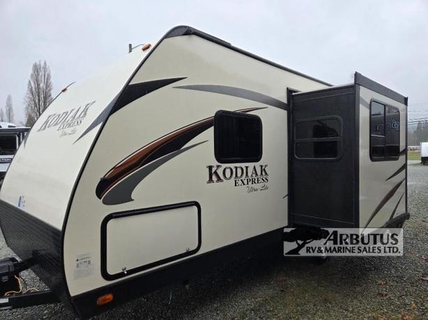 Used 2016 Dutchmen RV Kodiak Express 223RBSL image 6