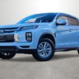 2023 Mitsubishi RVR thumbnail image