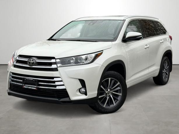2018 Toyota Highlander XLE - No Accidents, Leather, Navigation, Sunroof image 1