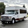 2014 Ford Econoline E450 14-Passenger Bus with Wheelchair Lift thumbnail image 4