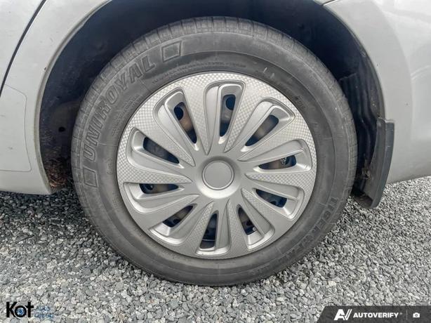 2007 TOYOTA YARIS image 6