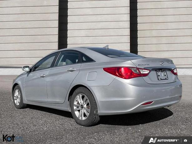2012 HYUNDAI SONATA image 4