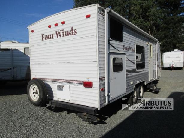 Used 2007 Dutchmen RV Four Winds 26B image 7