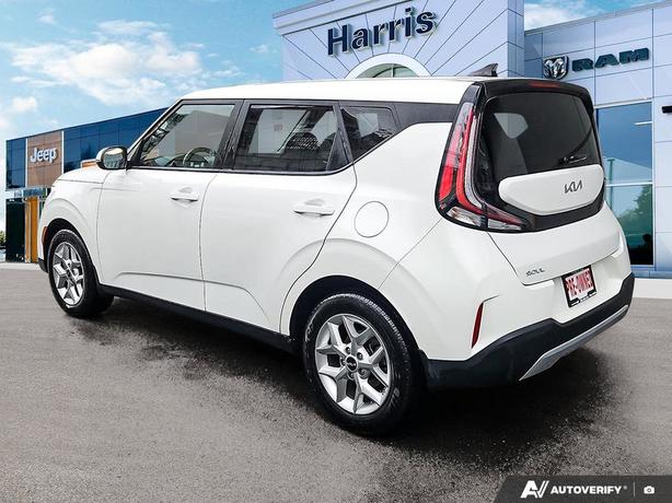 2023 Kia Soul EX | Heated Seats! image 4