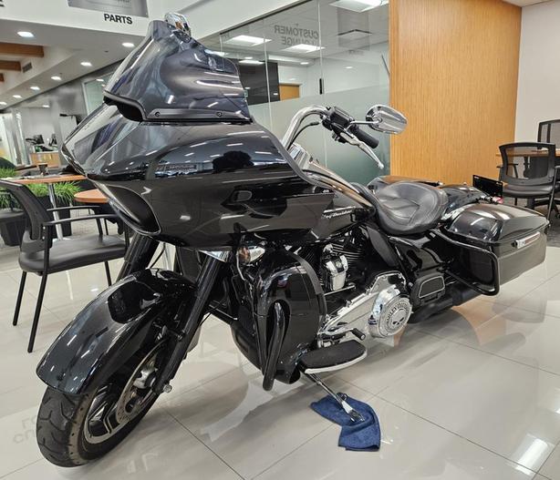 2019 Harley-Davidson FLTRU Road Glide Ultra image 1