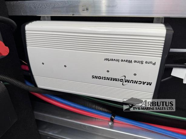 Used 2023 Keystone RV Montana 3901RK image 5