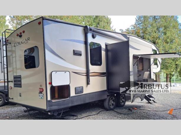 Used 2019 Keystone RV Cougar Half-Ton Series 29RKSWE image 5